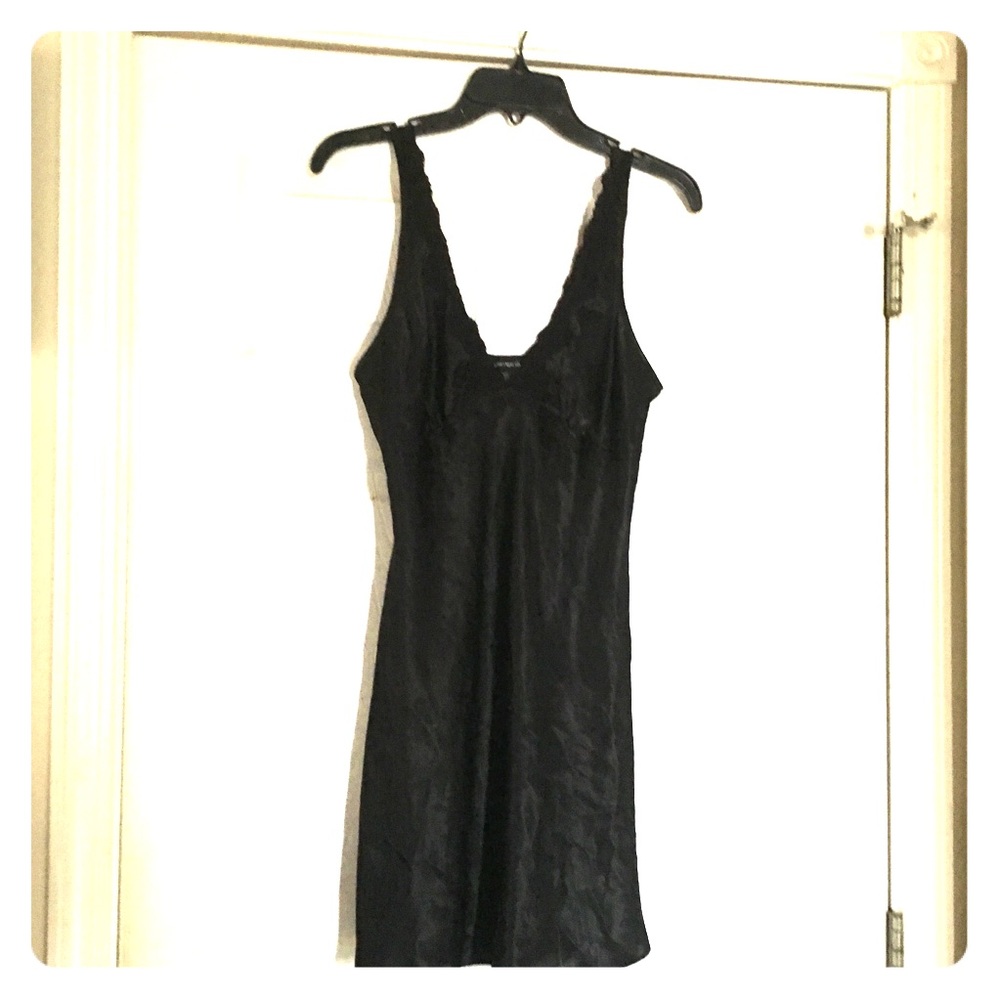 Jones New York chemise size small